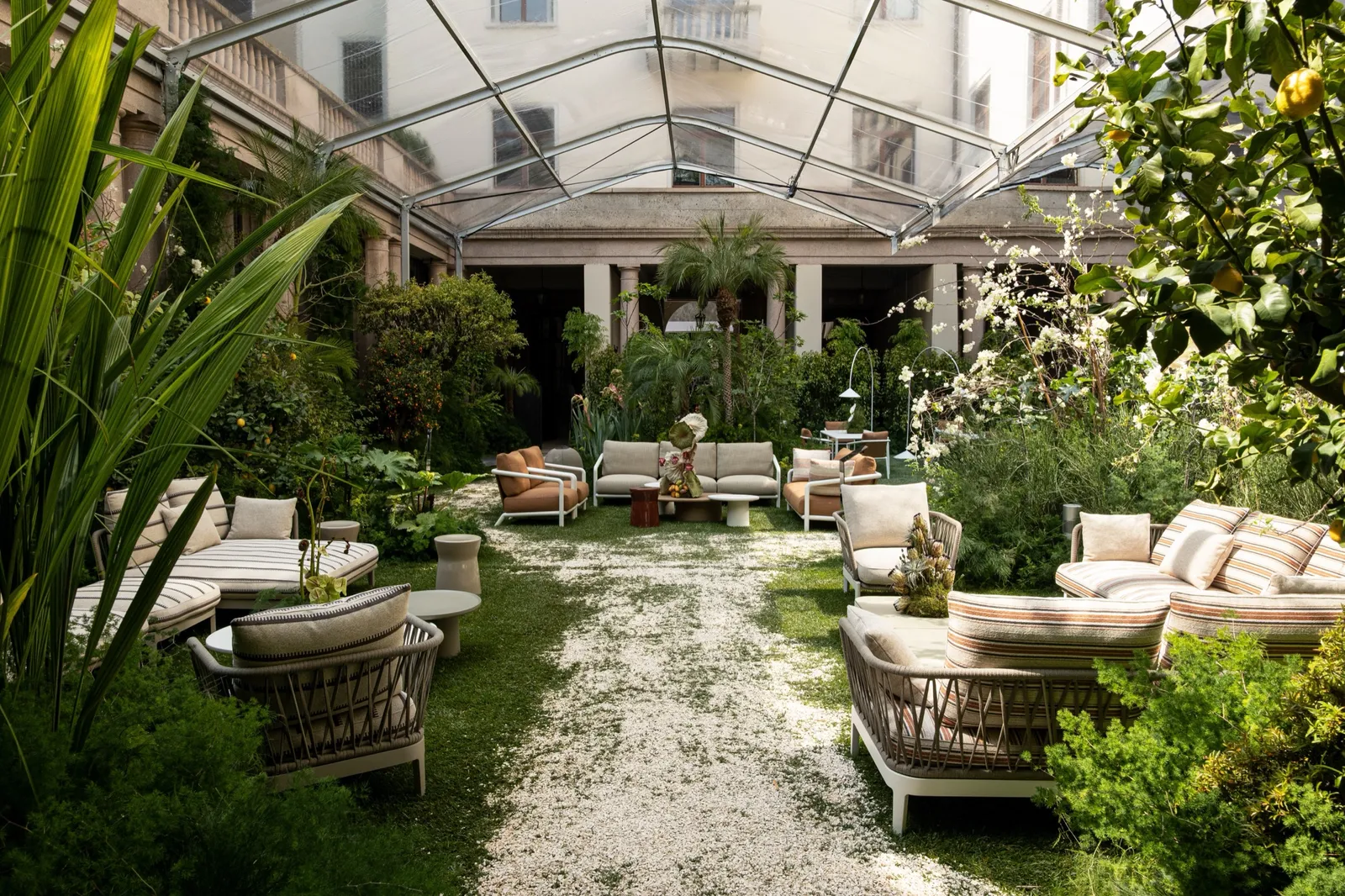 04 garden senato courtesy elisa ossino studio hr courtesy molteni&c.